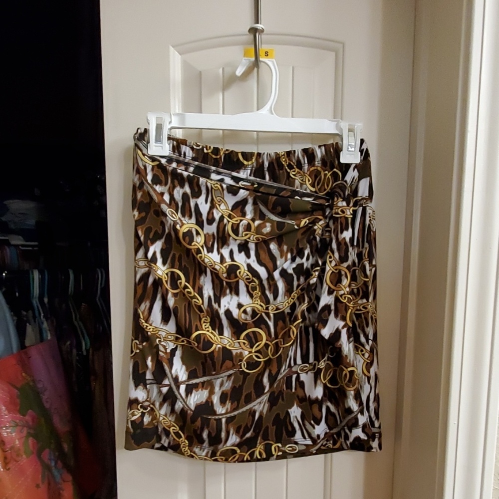 Cache mini skirt